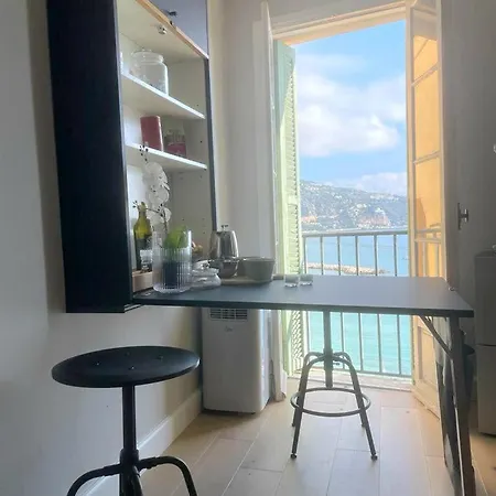 Menton, Old Town Apartament Mentona