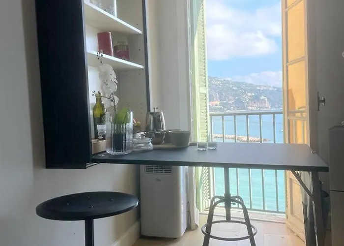 Menton, Old Town شقة مينتون